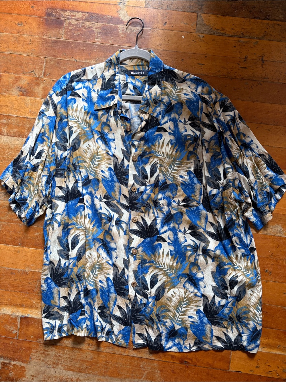 Men’s Short Sleeve Button Down Beach Shirt